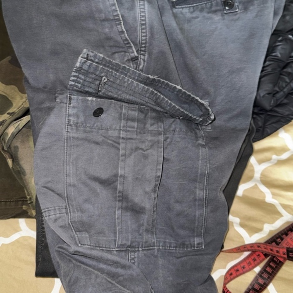Abercrombie & Fitch I Men’s I Cargo I Slim I Zip-hem I Black-charcoal